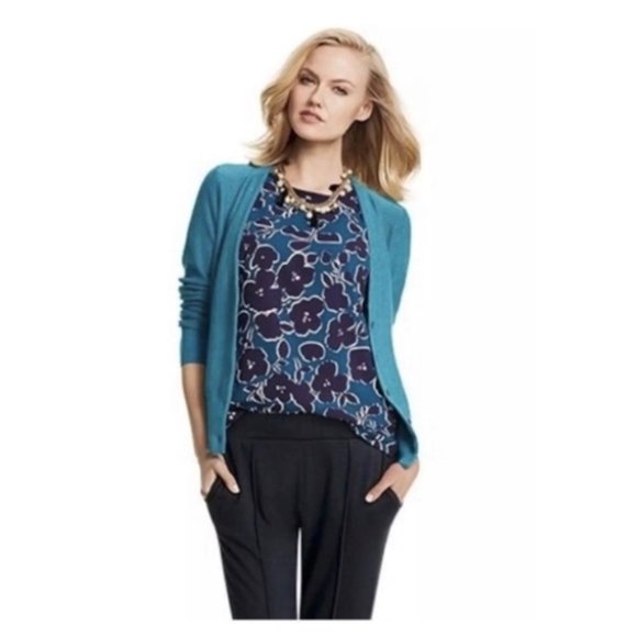 CAbi Sweaters - Cabi Tearoom cardigan sweater